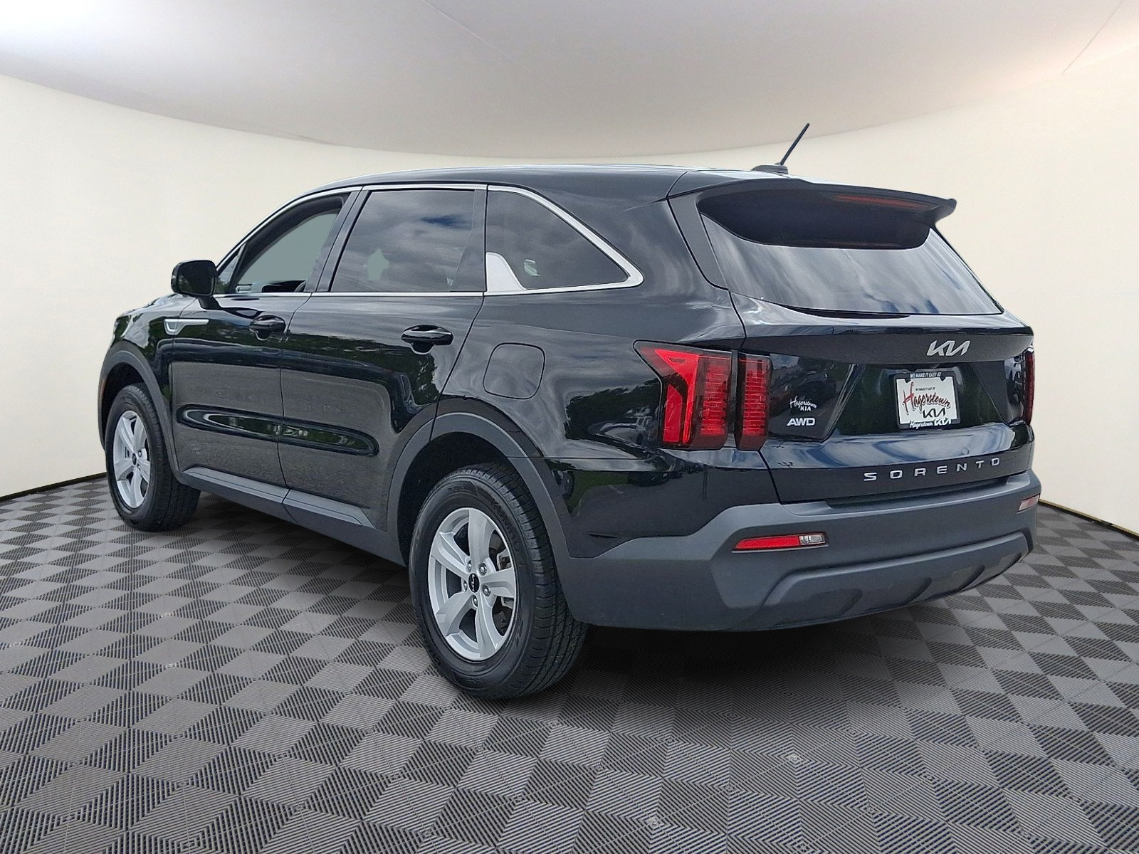 Used 2022 Kia Sorento LX AWD/4WD image 4