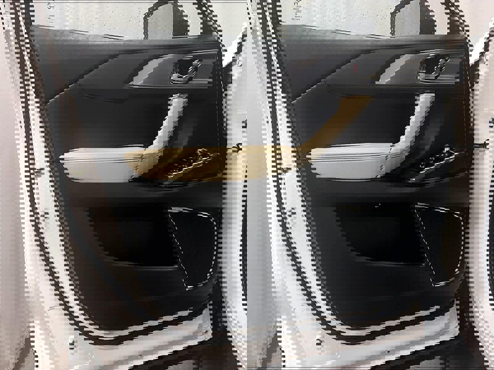 Used 2023 MAZDA CX-9 Grand Touring image 9