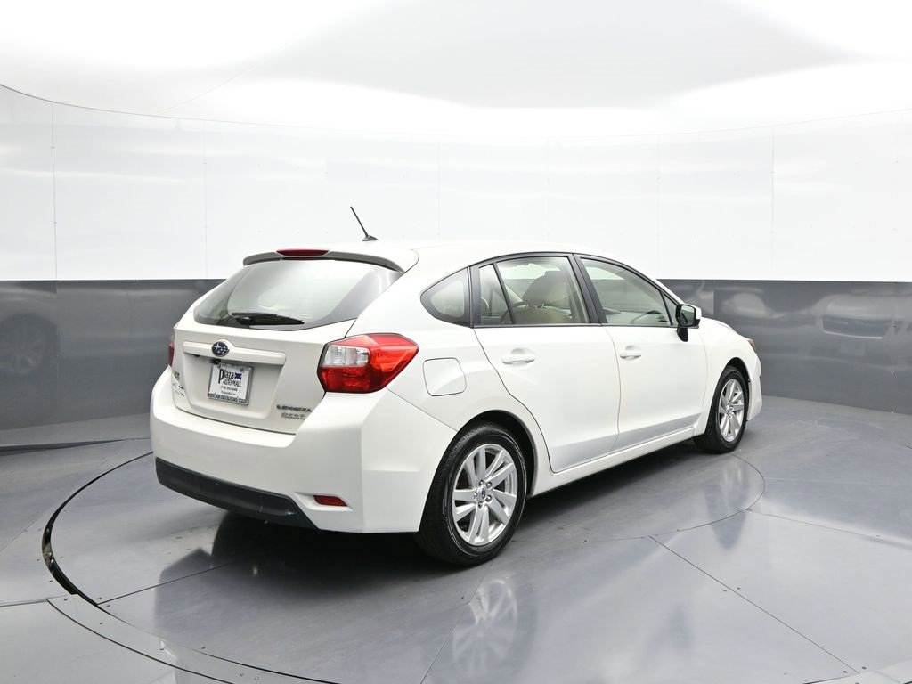 Used 2016 Subaru Impreza 2.0i Premium image 6