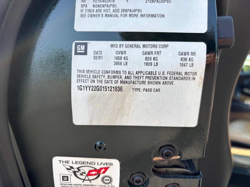 Used 2001 Chevrolet Corvette Coupe w/ Preferred Equipment Group1 RWD image 14