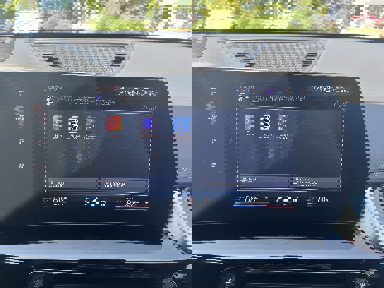 Certified 2025 BMW X1 xDrive28i w/ Technology Package image 23