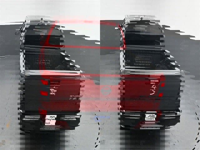 Used 2023 Nissan Frontier SV w/ Tow Package image 26