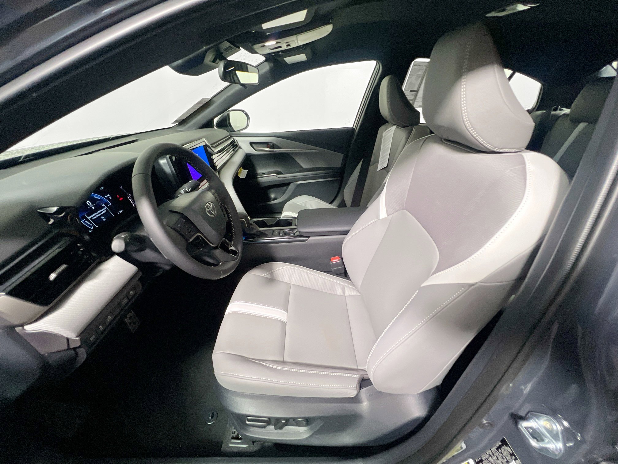 New 2026 Toyota Camry SE image 14