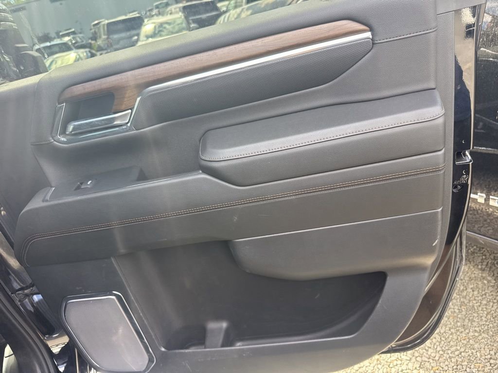 Used 2024 Chevrolet Silverado 2500 High Country w/ High Country Premium Package image 8