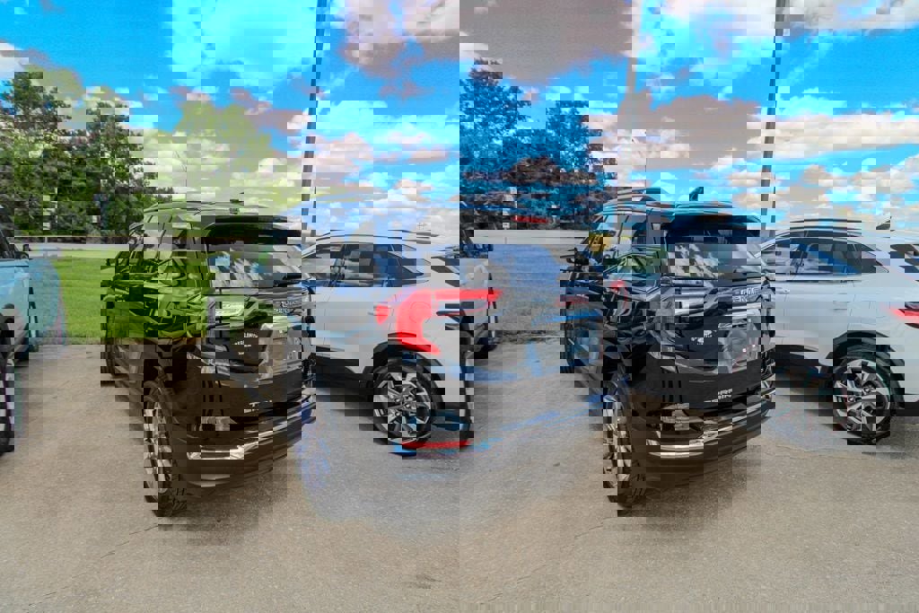 Used 2023 GMC Terrain SLT image 4