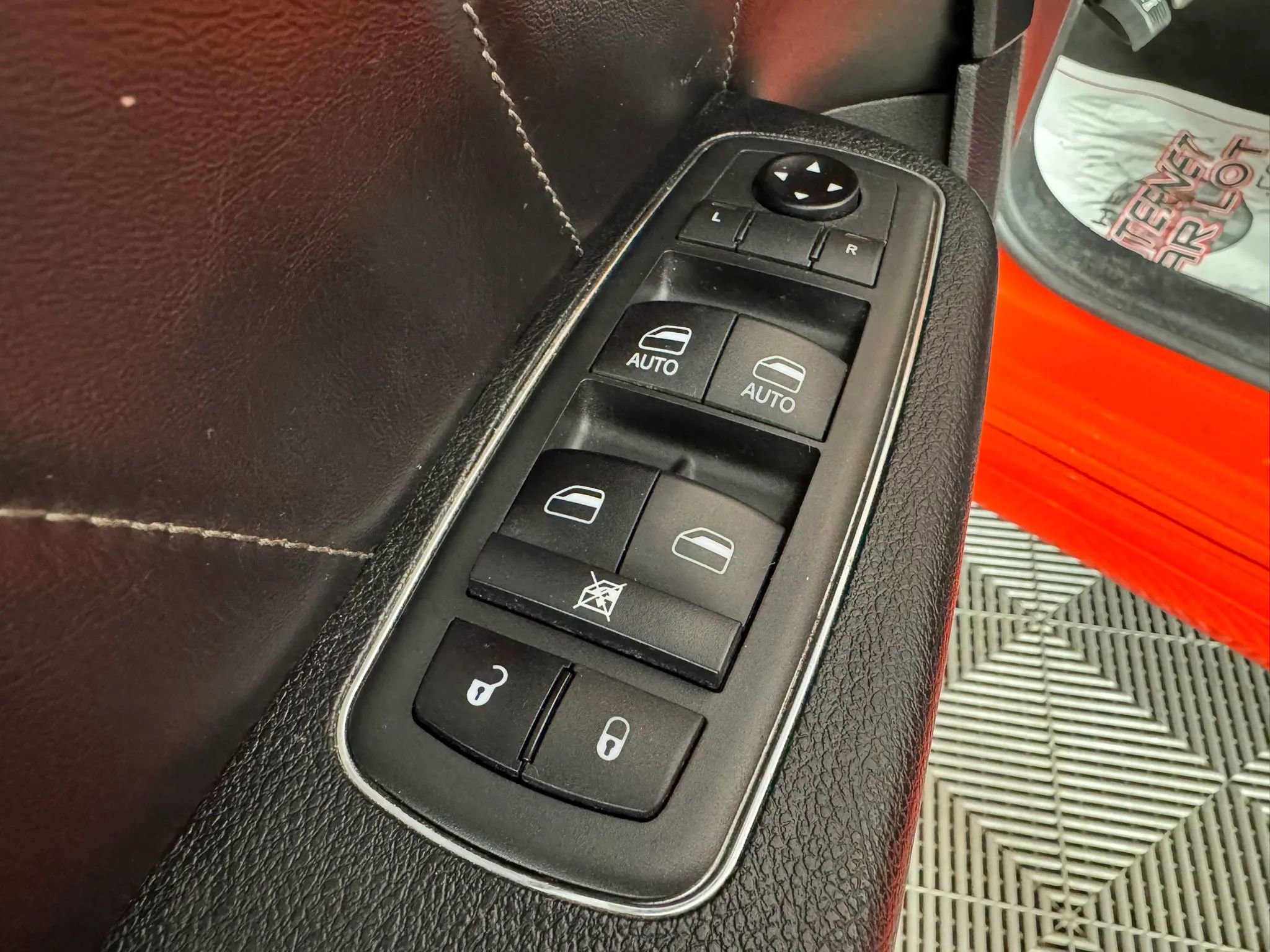 Used 2020 Dodge Charger Scat Pack RWD image 43