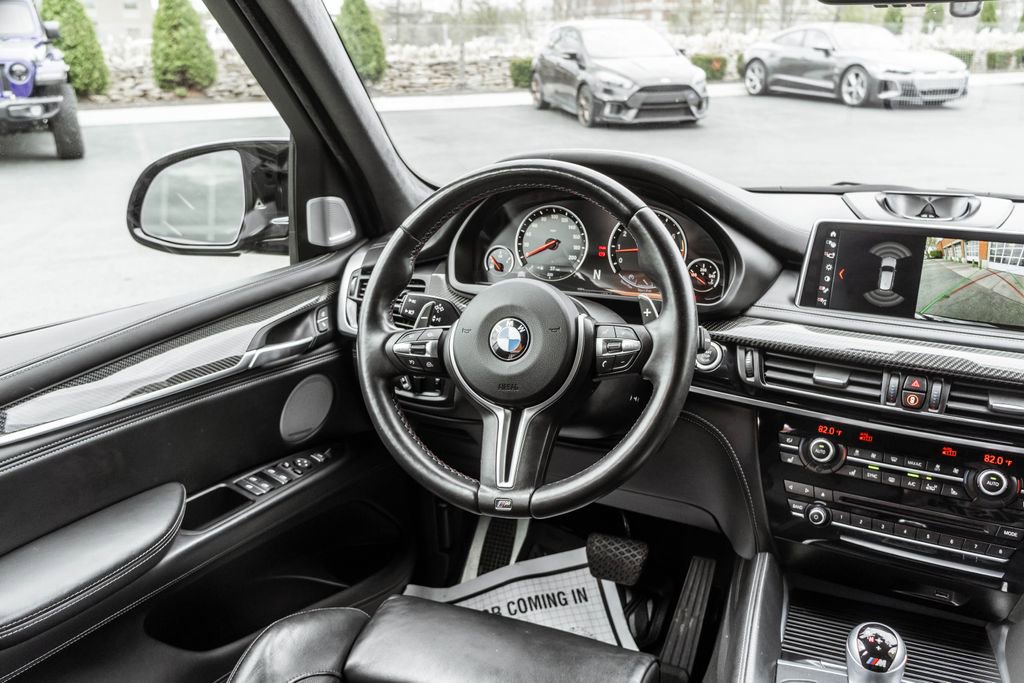 Used 2018 BMW X5 M image 15