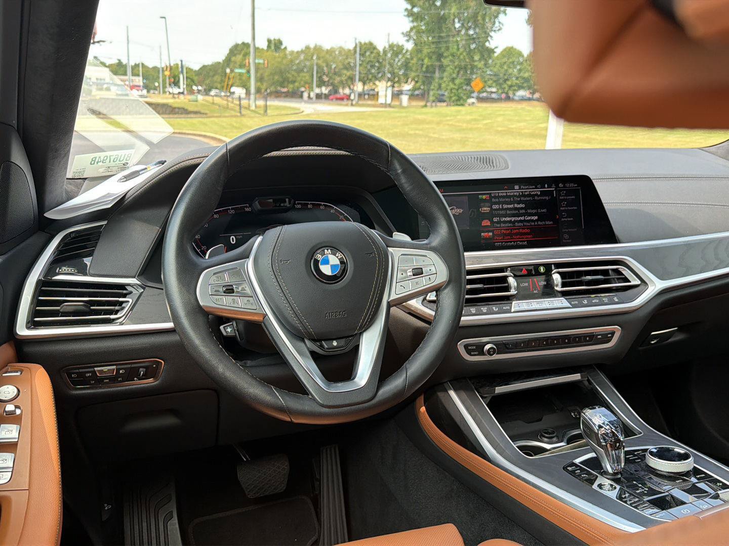 Used 2022 BMW X7 xDrive40i w/ Executive Package AWD/4WD image 20