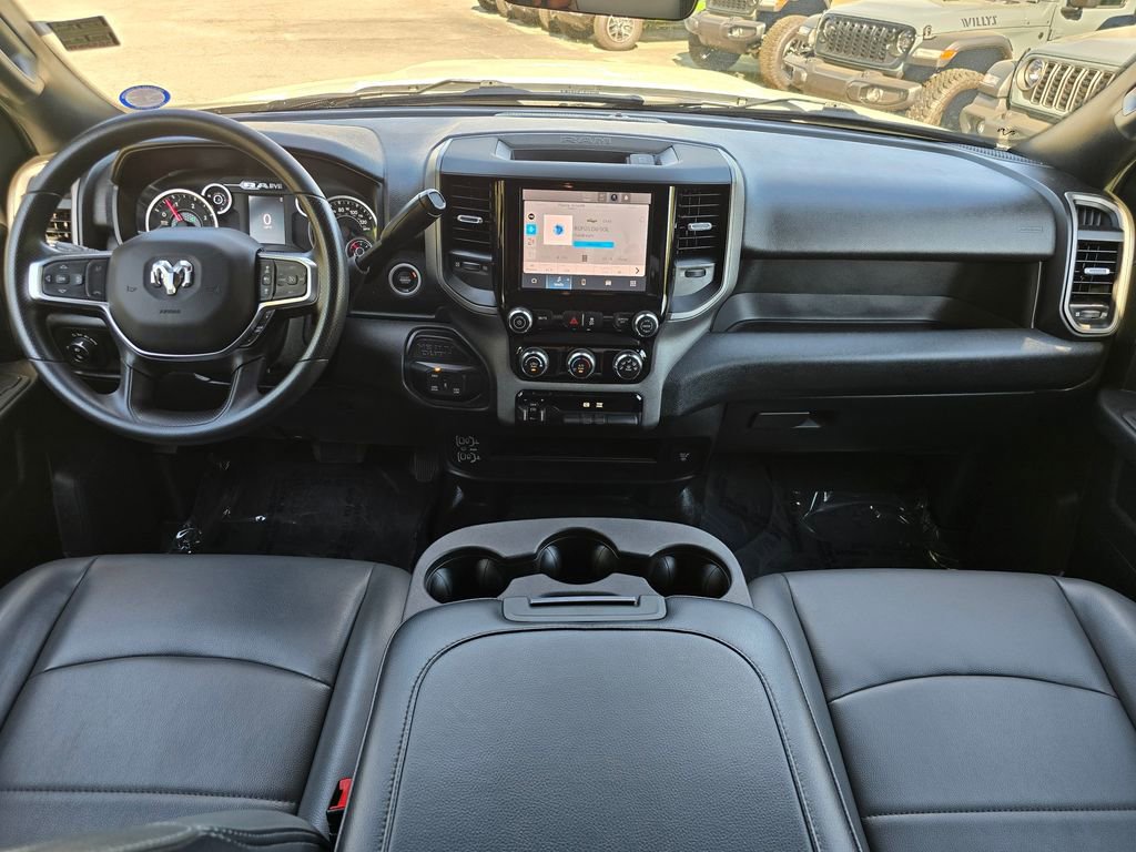 Used 2025 RAM 3500 Tradesman w/ Chrome Appearance Group image 4