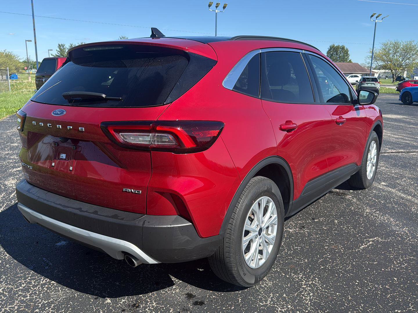 Used 2023 Ford Escape Active AWD/4WD image 7