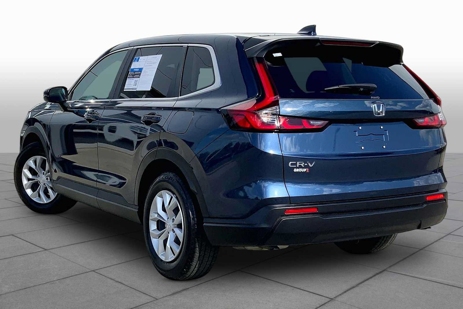 Used 2025 Honda CR-V LX image 10