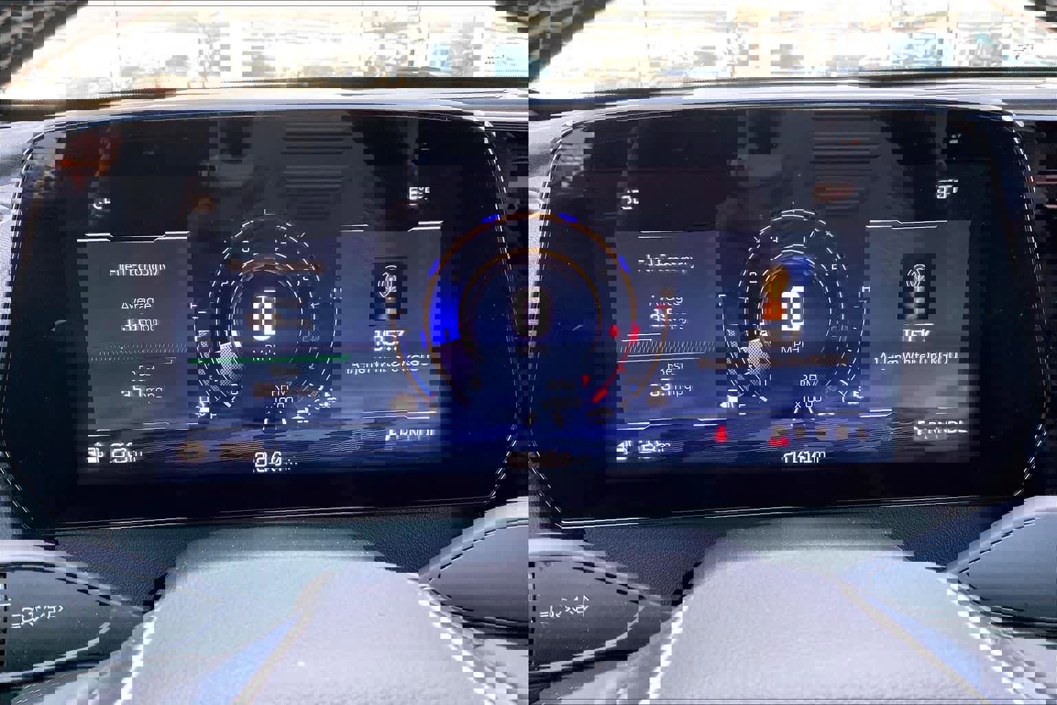 Certified 2025 Chevrolet Traverse LT image 24