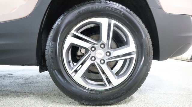 Used 2018 GMC Terrain SLT image 21