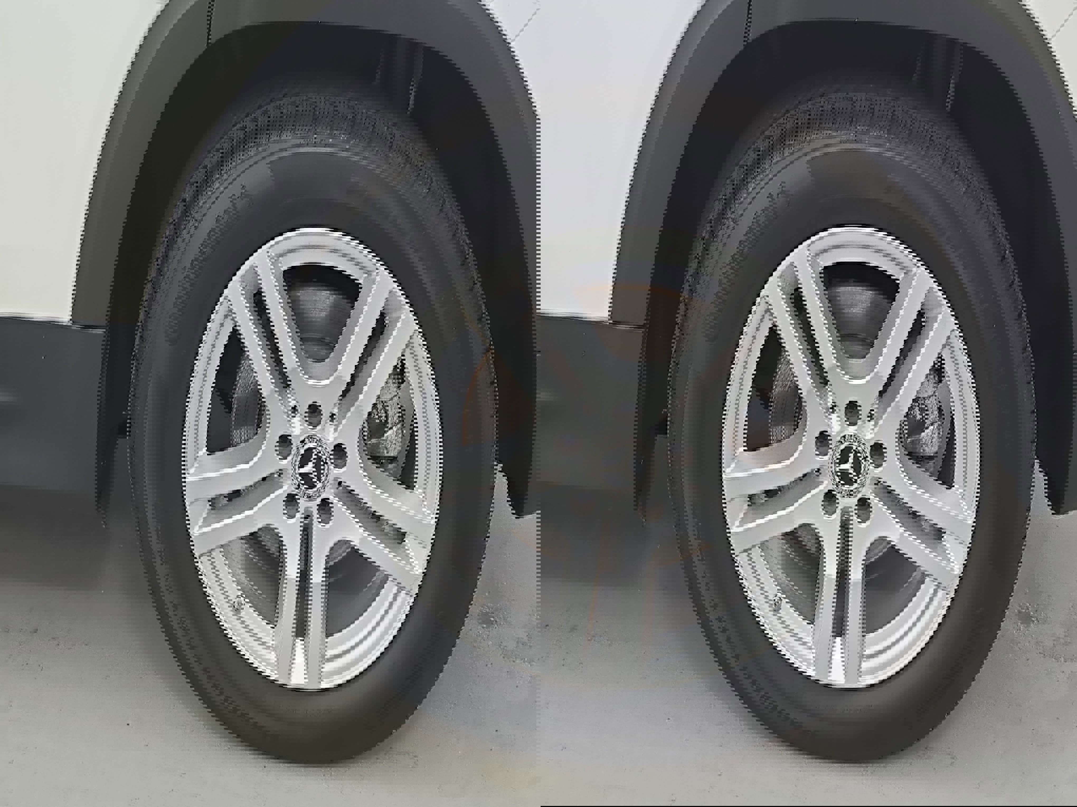 Used 2021 Mercedes-Benz GLB 250 4MATIC image 34