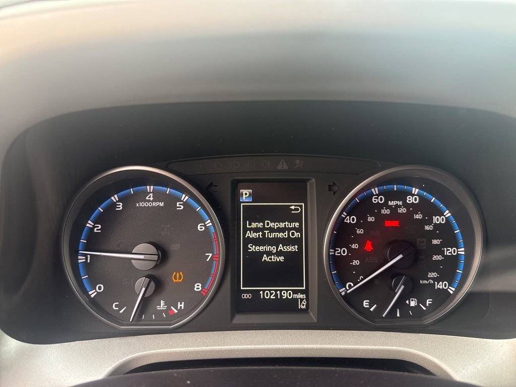 Used 2018 Toyota RAV4 LE w/ All Weather Liner Package image 17