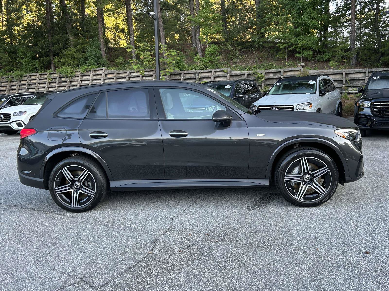 Certified 2025 Mercedes-Benz GLC 350e 4MATIC image 5