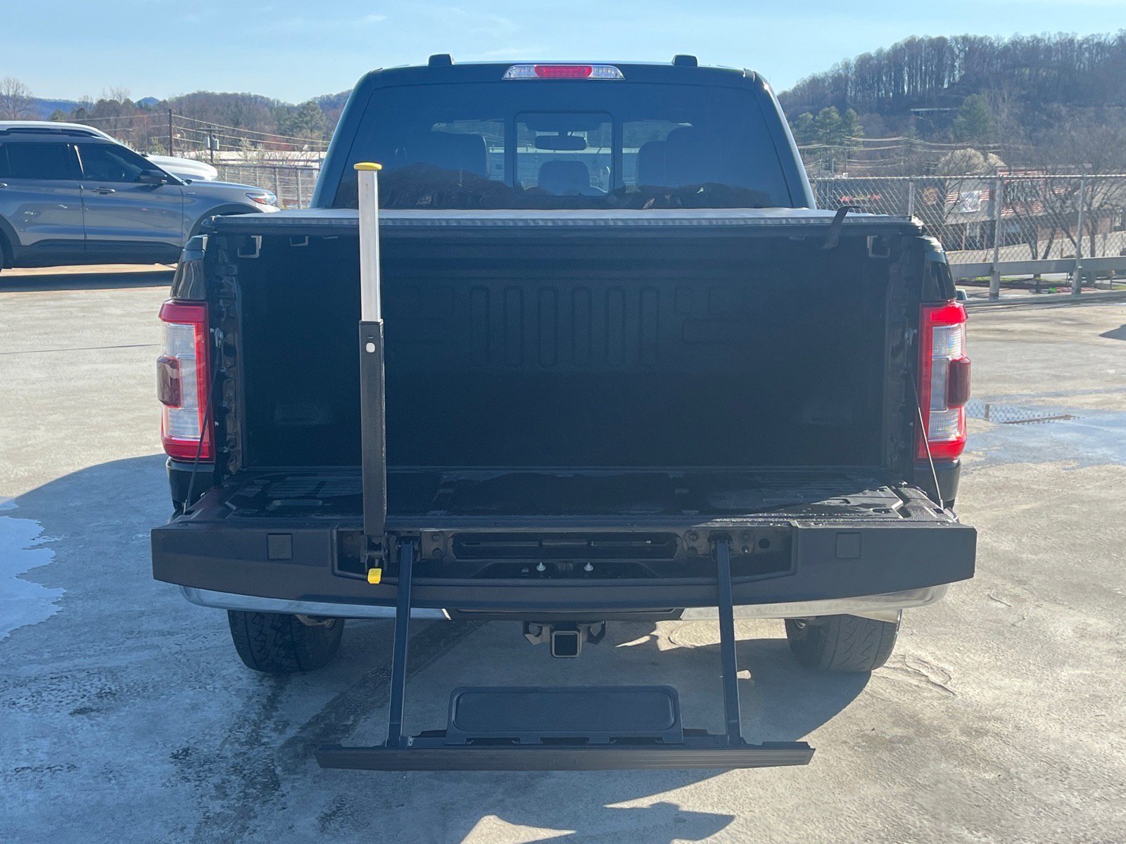 Certified 2023 Ford F150 Lariat w/ Equipment Group 502A High AWD/4WD image 4