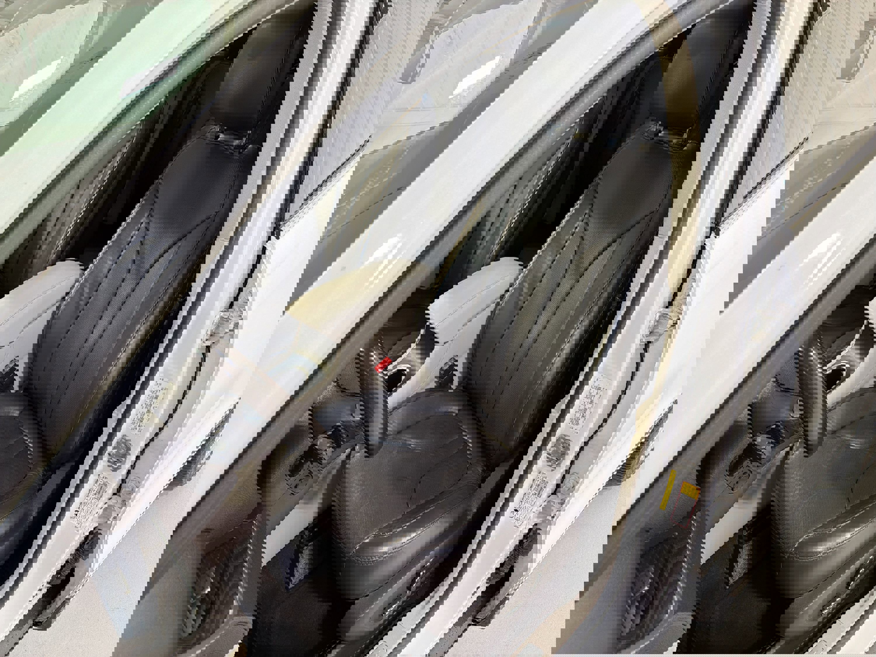 Used 2019 Lincoln MKC Reserve w/ MKC Climate Package image 10