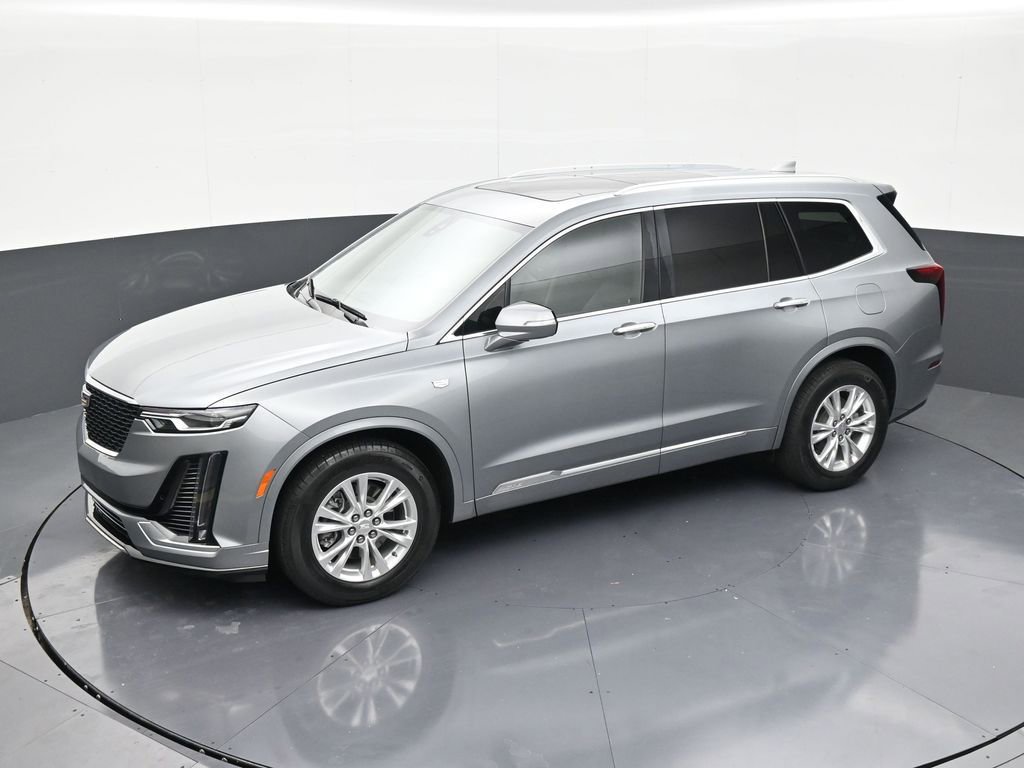 Certified 2023 Cadillac XT6 Luxury FWD image 9