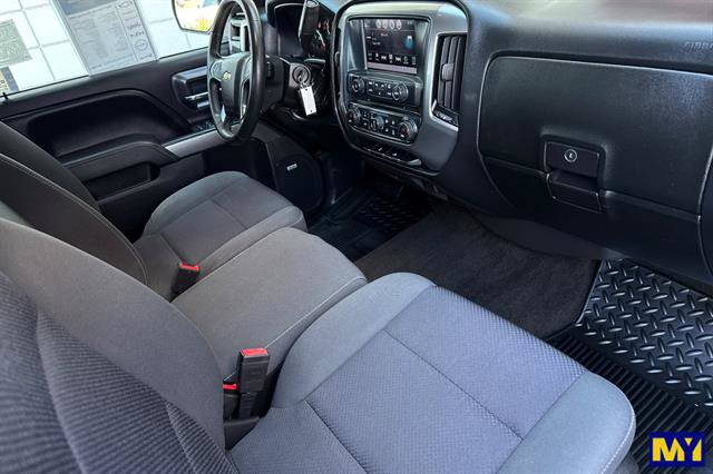 Used 2017 Chevrolet Silverado 1500 LT w/ All Star Edition image 17