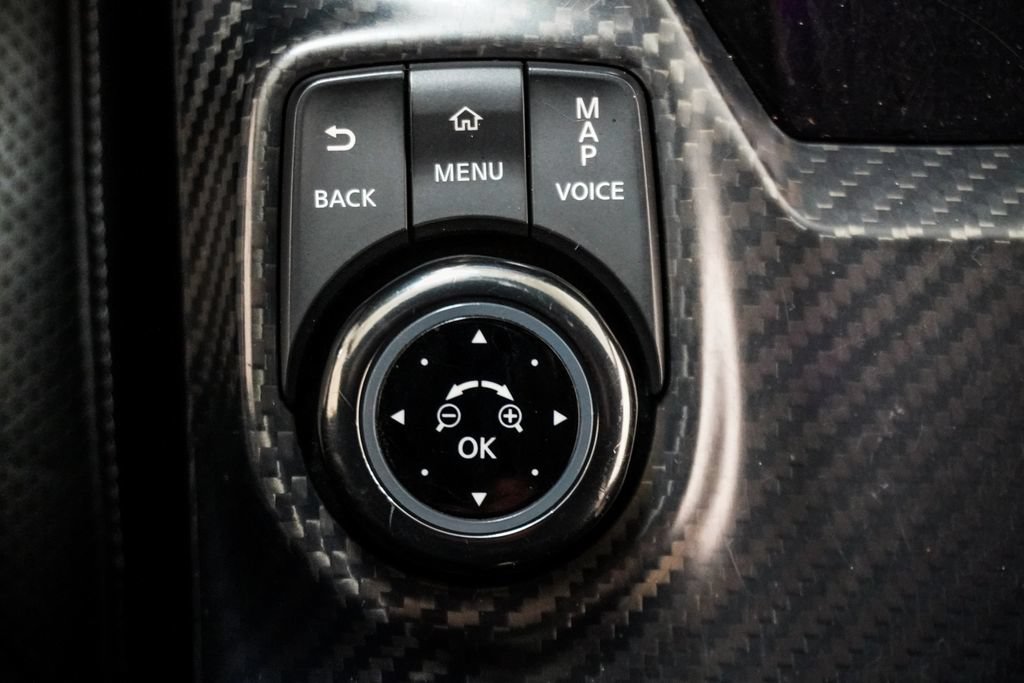 Used 2017 Nissan GT-R Premium AWD/4WD image 36