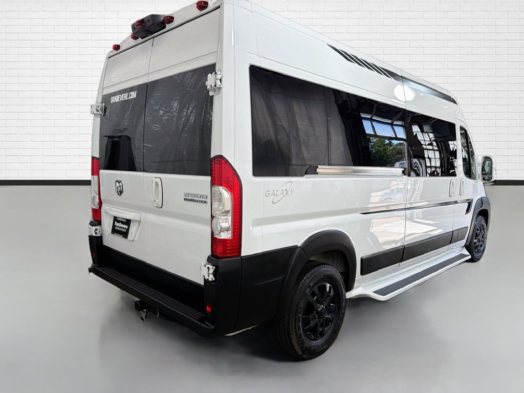 Used 2023 RAM ProMaster 2500 w/ Premium Convenience Group (B) FWD image 10