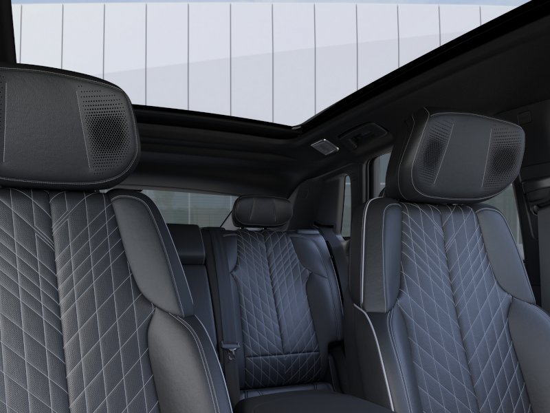 New 2027 Cadillac Lyriq Signature Luxury RWD image 24