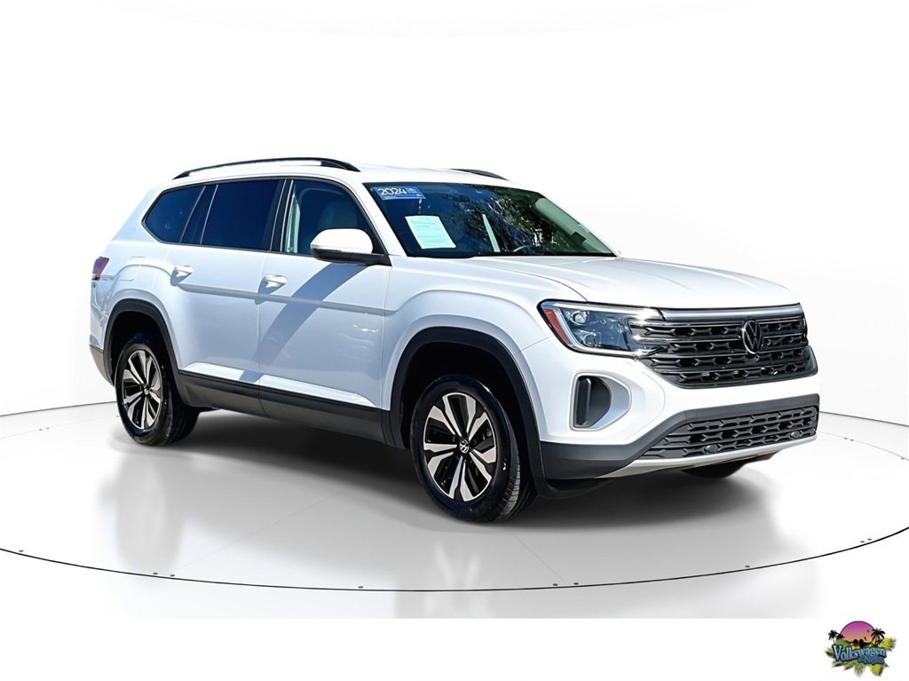 Certified 2024 Volkswagen Atlas SE image 1