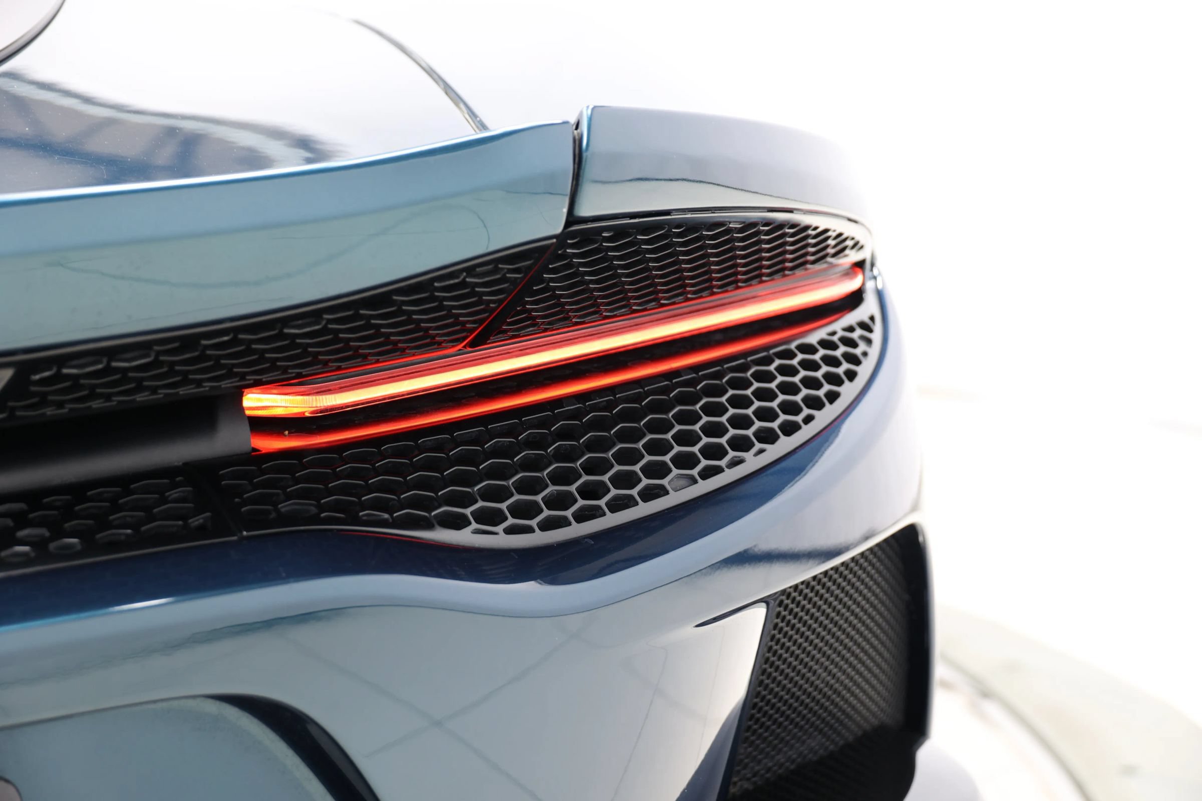 Used 2021 McLaren GT RWD image 72
