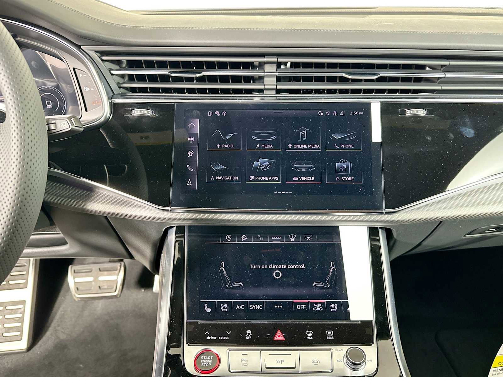 New 2025 Audi RS Q8 performance image 13