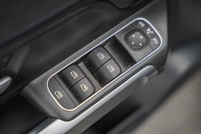 Used 2022 Mercedes-Benz GLB 250 4MATIC image 36