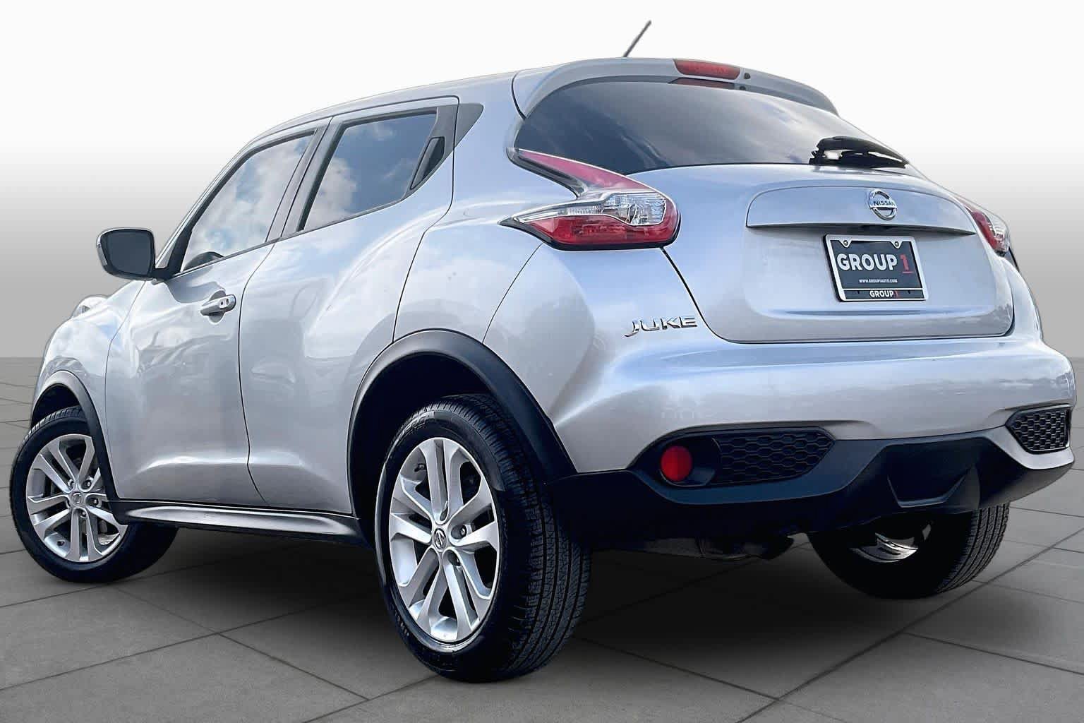 Used 2017 Nissan Juke S FWD image 12