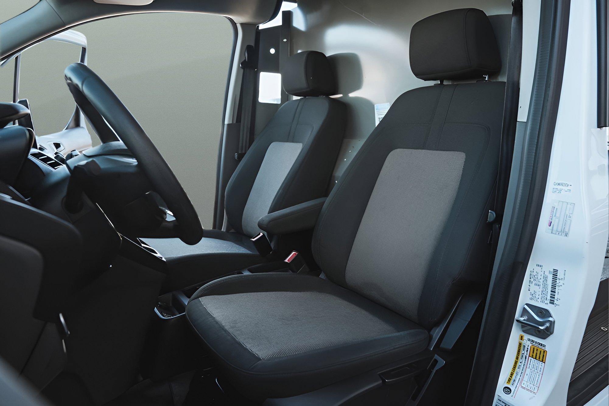 Used 2020 Ford Transit Connect XL image 14