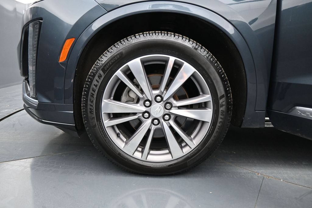 Used 2020 Cadillac XT6 Premium Luxury AWD/4WD image 31