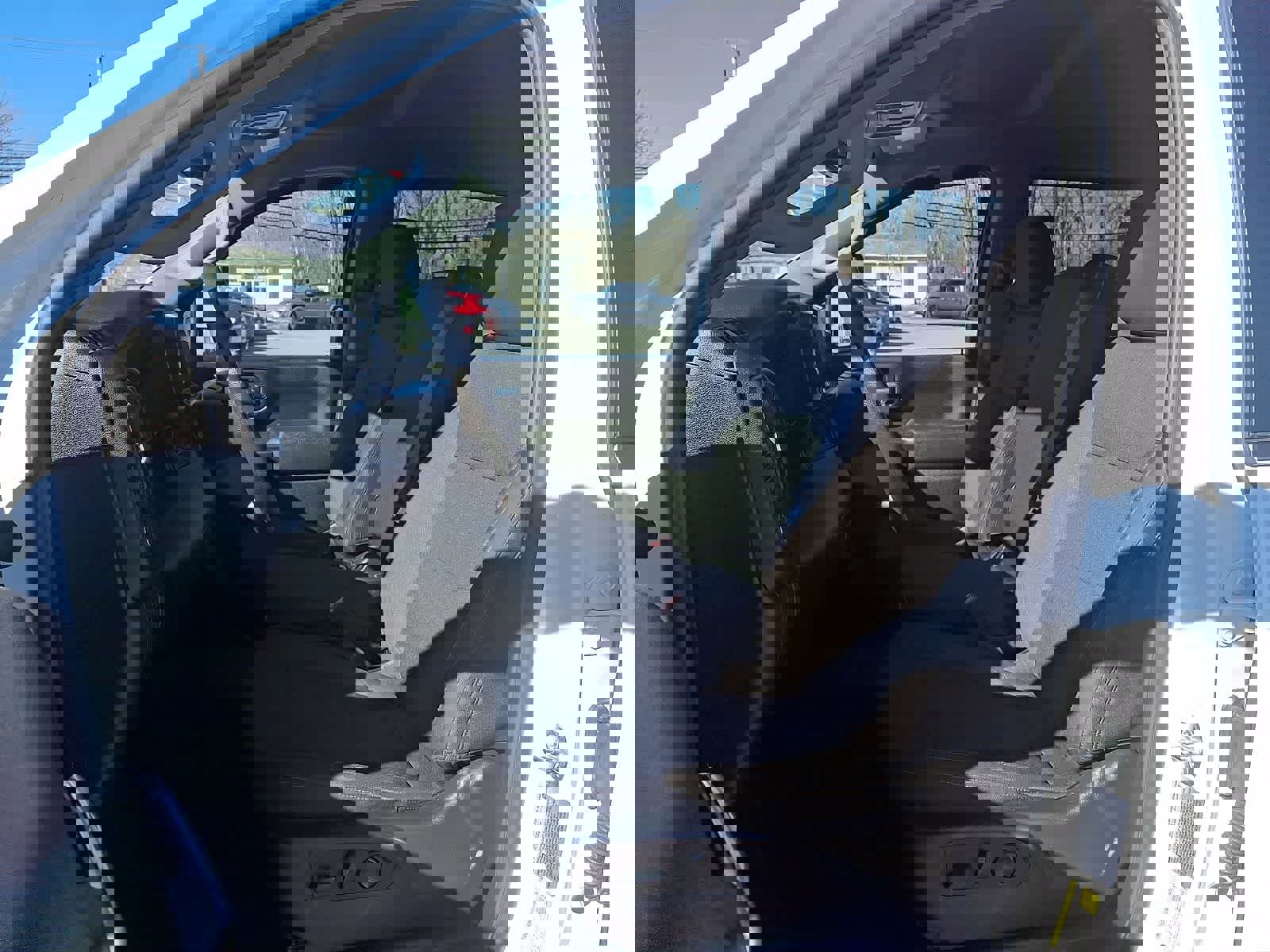 Used 2025 Chevrolet Silverado 2500 Custom w/ Custom Value Package AWD/4WD image 14