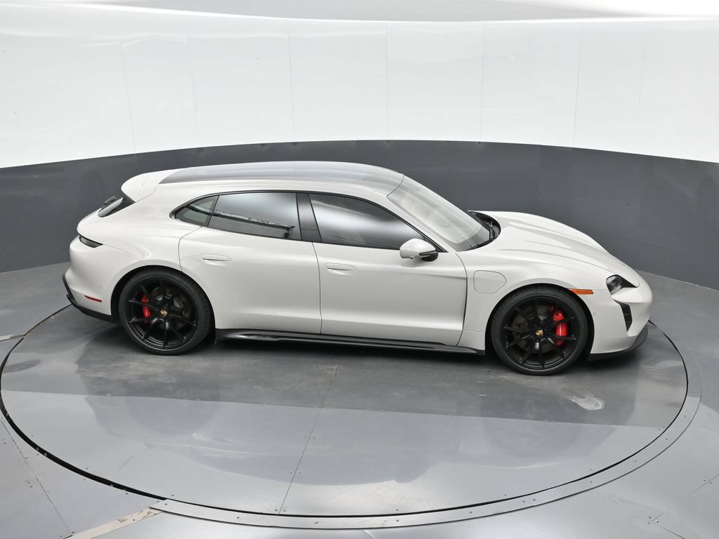 Certified 2024 Porsche Taycan GTS AWD/4WD image 31