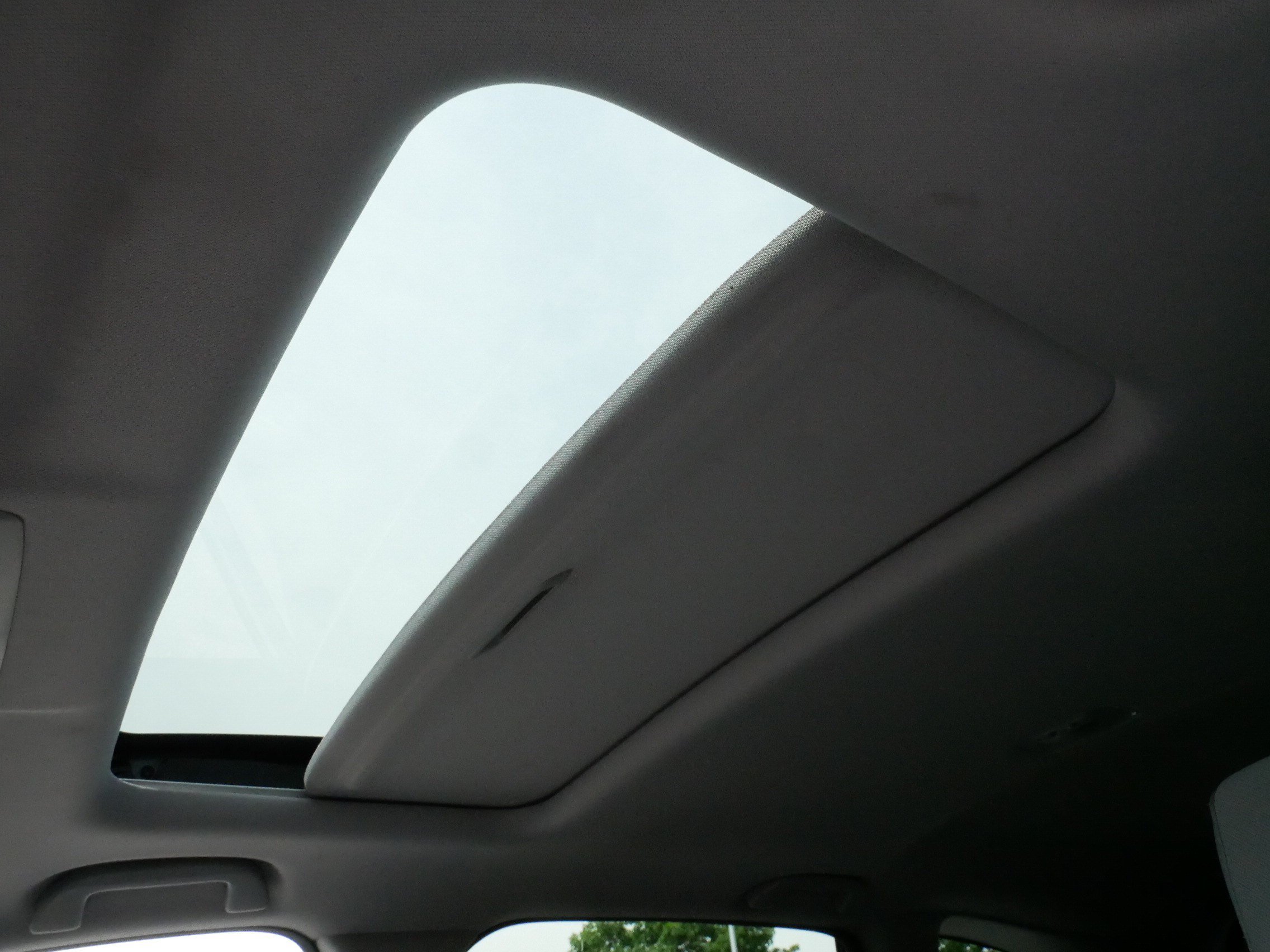 Used 2019 Honda CR-V EX image 32