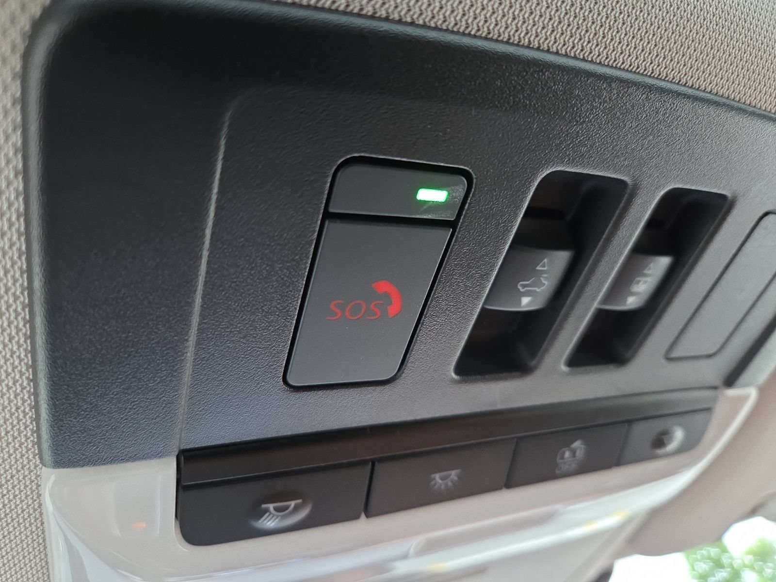 Used 2024 Nissan Pathfinder Platinum FWD image 22