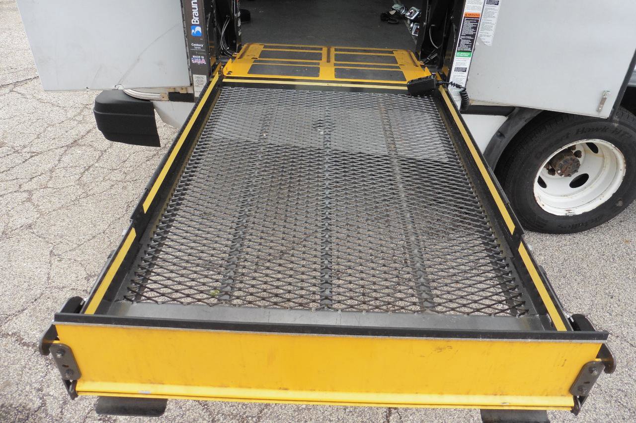 Used 2017 Ford E-450 and Econoline 450 Super Duty w/ Shuttle Bus Prep Package image 28