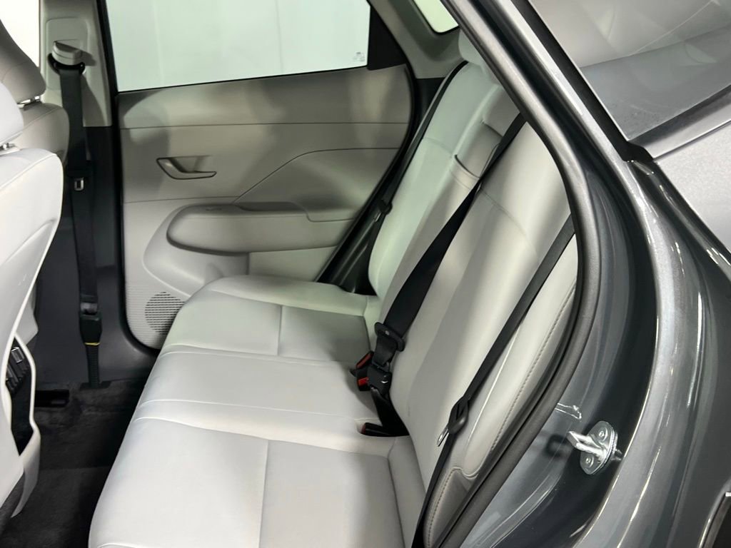 Used 2025 Hyundai Kona SEL image 25