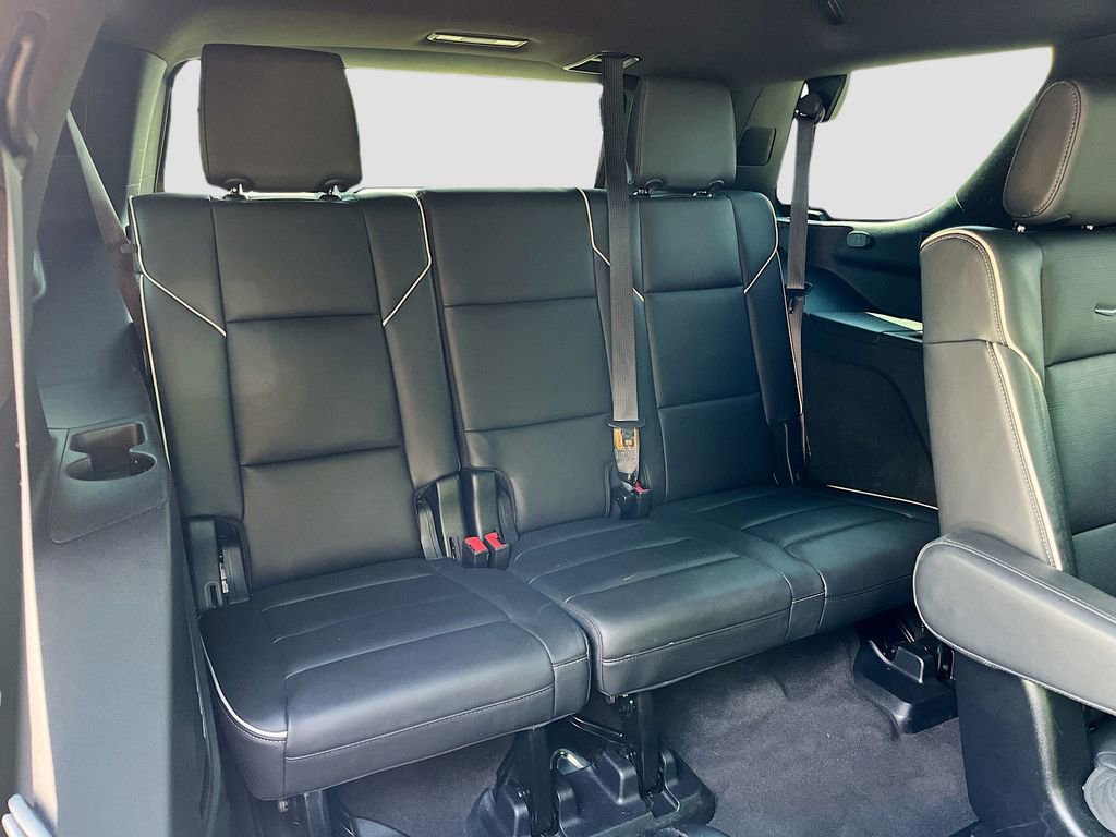 Used 2024 Cadillac Escalade Premium Luxury RWD image 36