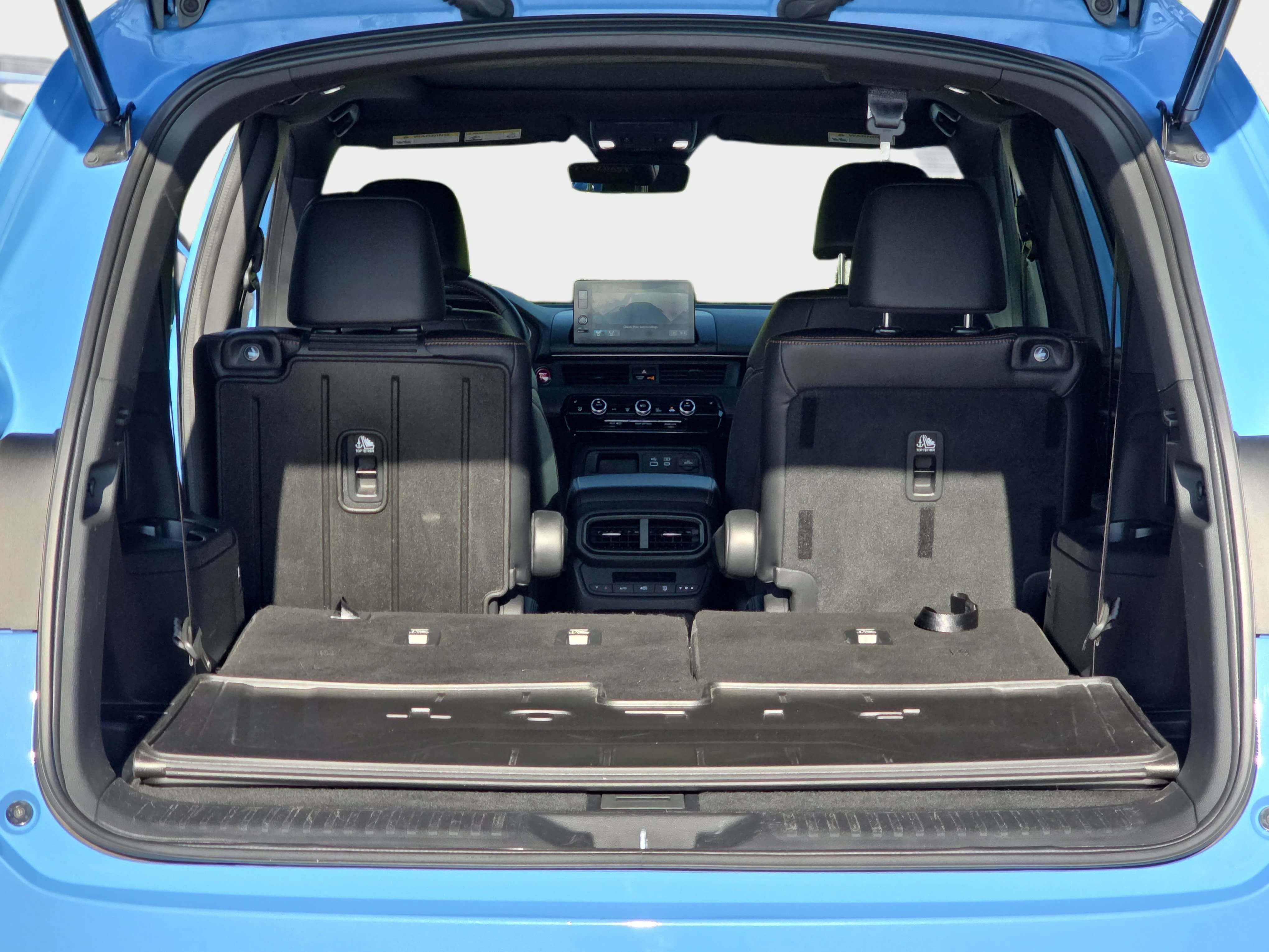 Used 2023 Honda Pilot TrailSport image 14
