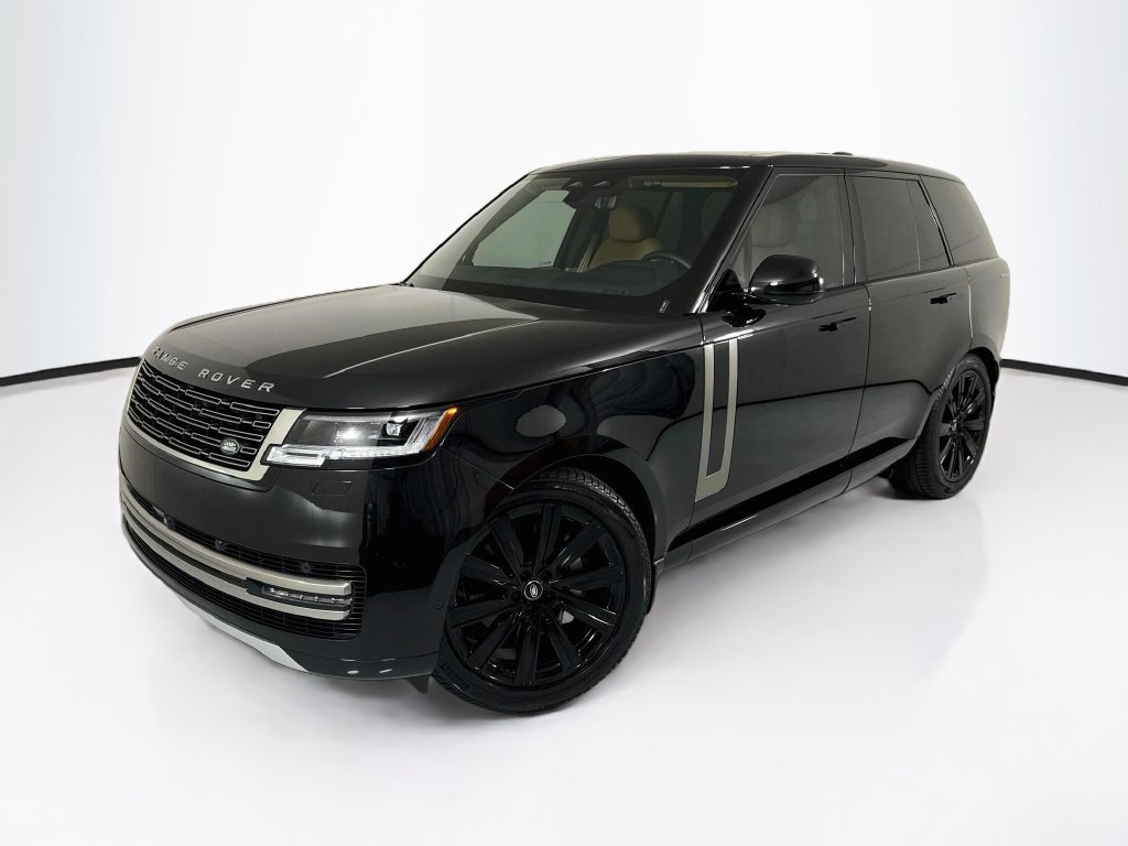 Used 2025 Land Rover Range Rover SE