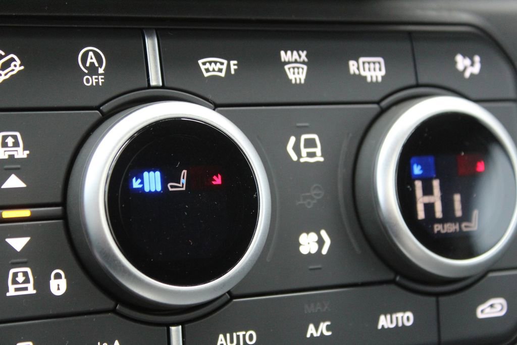 New 2026 Land Rover Defender 110 V8 image 17