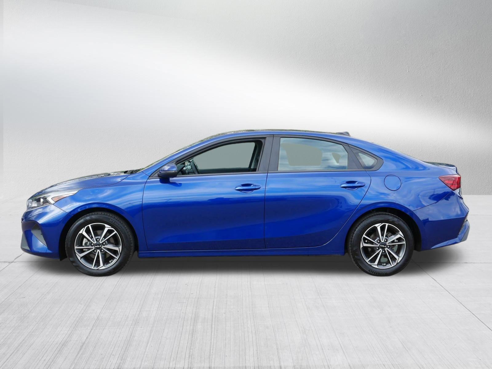 Certified 2023 Kia Forte LXS w/ LXS Technology Package FWD image 4
