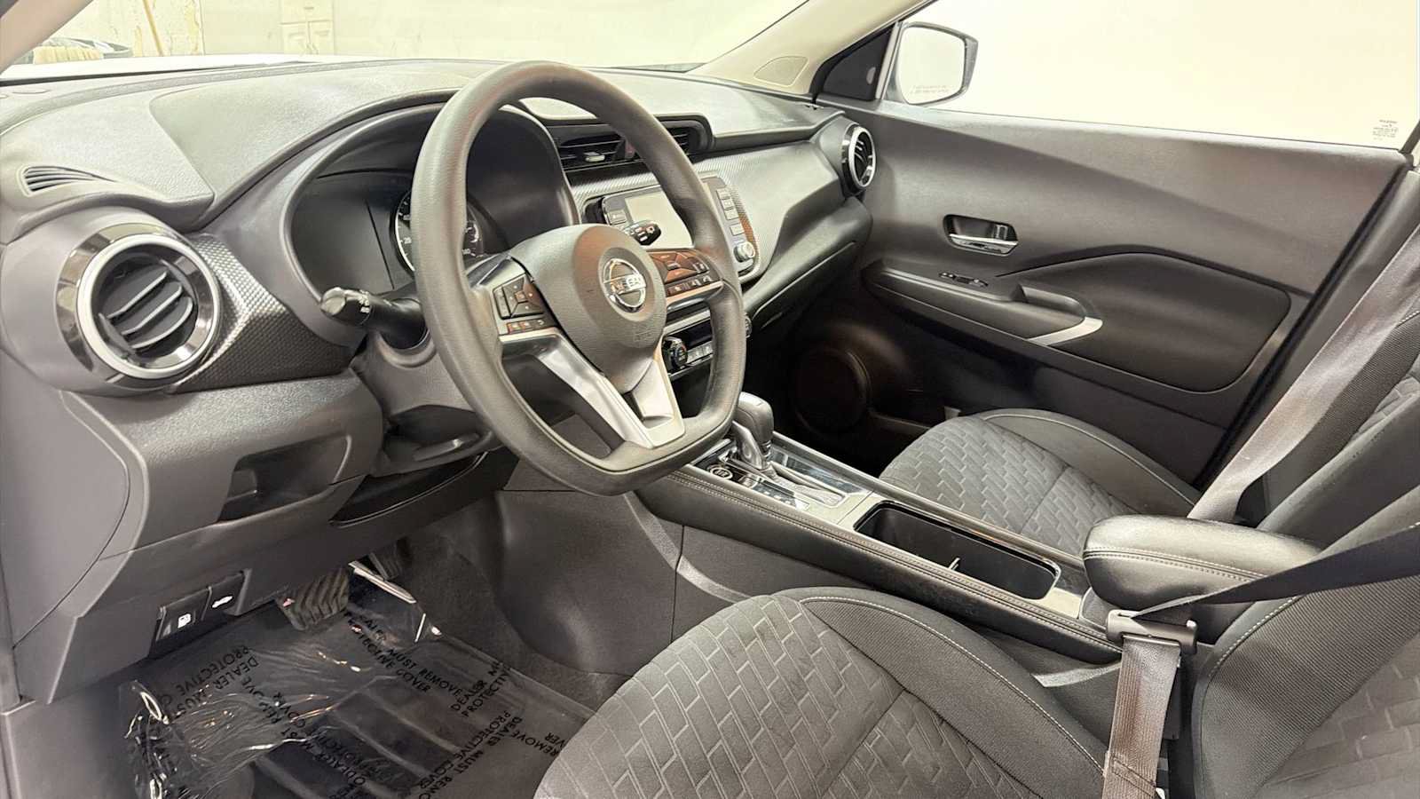 Used 2021 Nissan Kicks SV FWD image 12