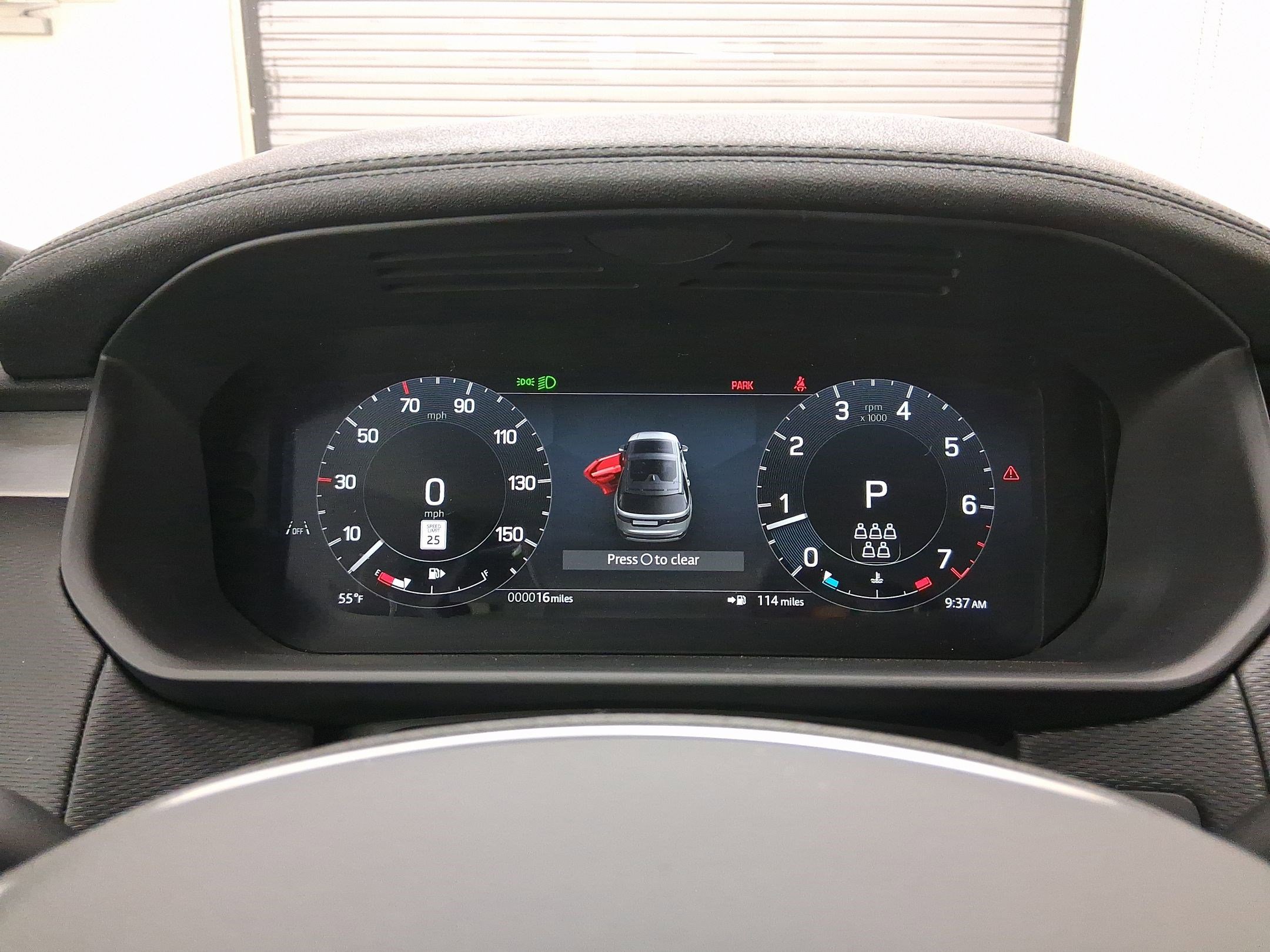 New 2026 Land Rover Discovery Limited Edition image 17