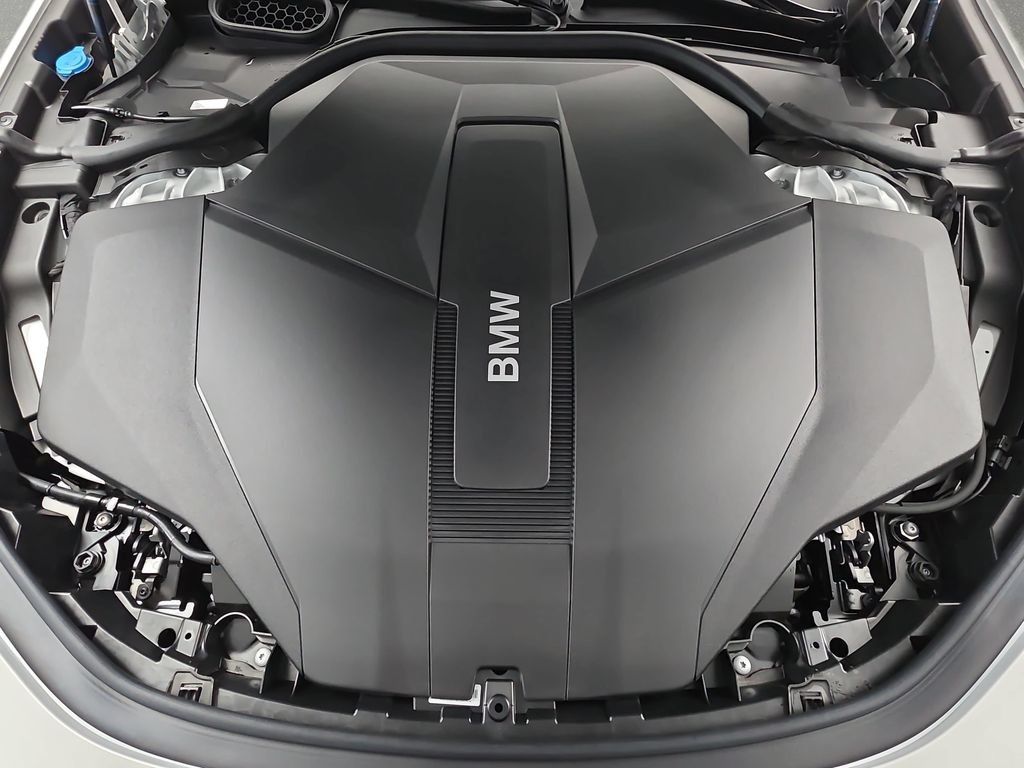 New 2026 BMW i7 xDrive60 w/ Executive Package AWD/4WD image 30