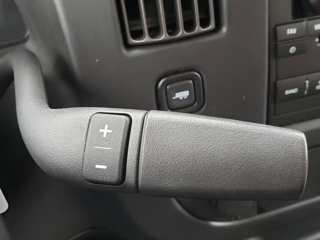 Used 2017 Chevrolet Express 3500 LT w/ LT Preferred Equipment Group image 20