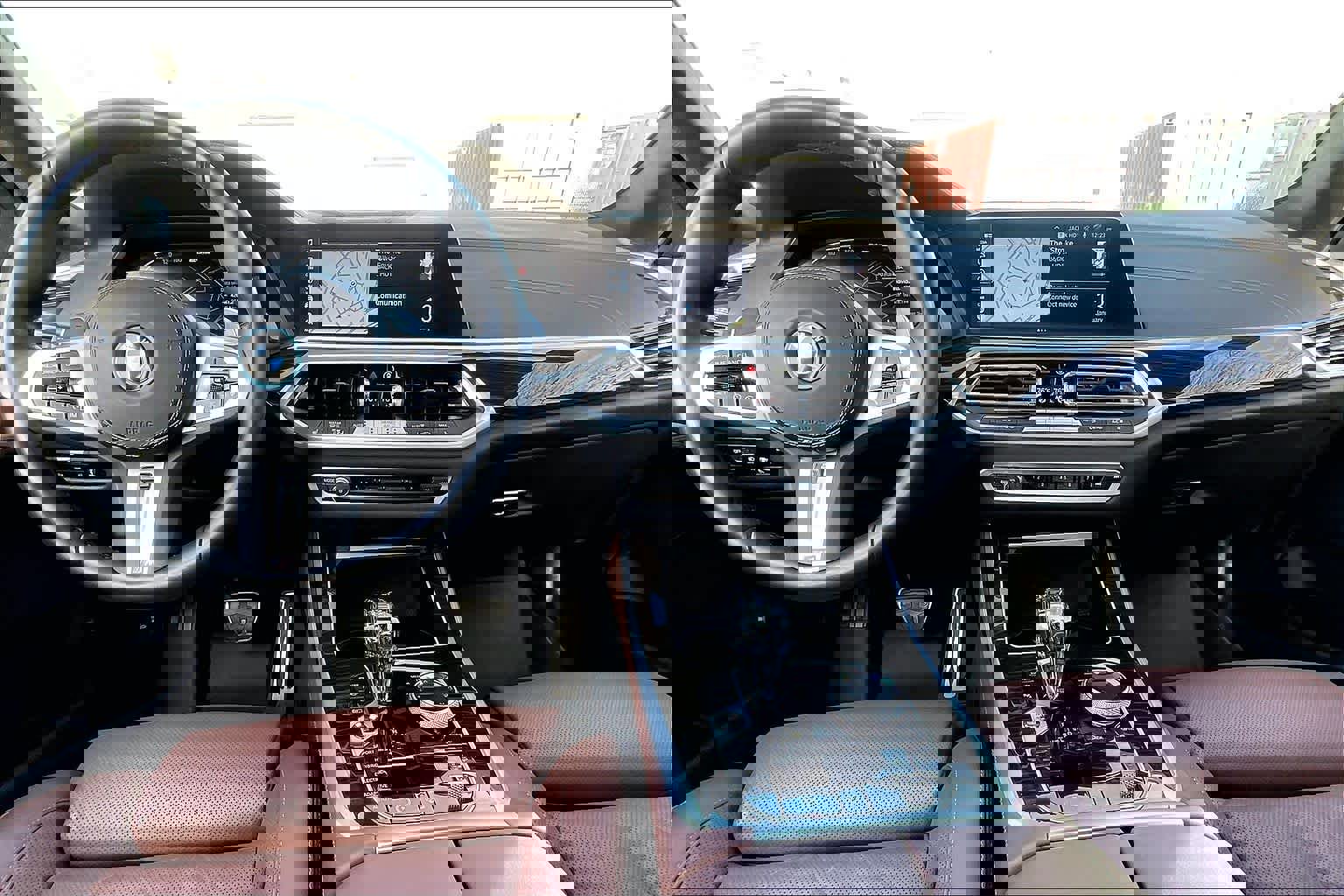 Certified 2023 BMW X5 xDrive45e w/ Executive Package image 16